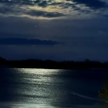 Swiat Jezior Quarto em Acomodações Particulares Mikołajki